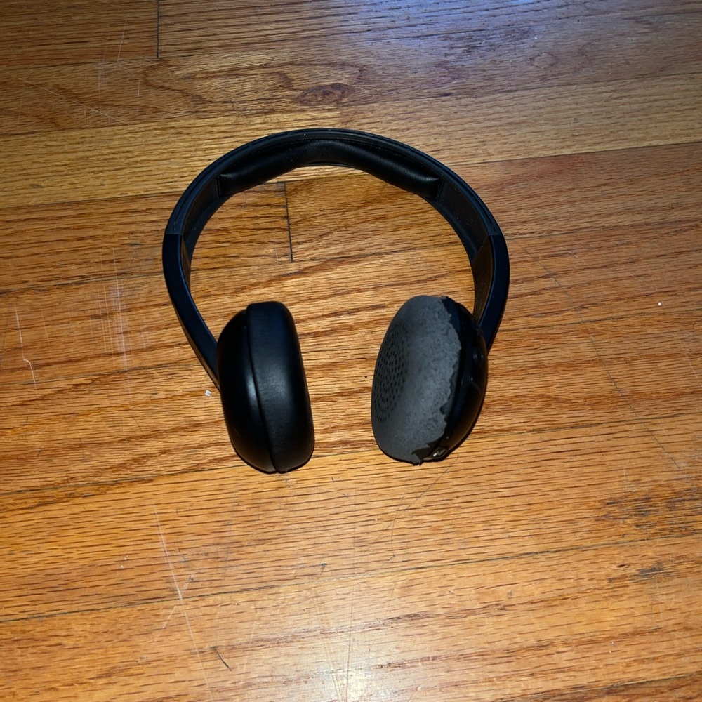 SkullCandy headphones